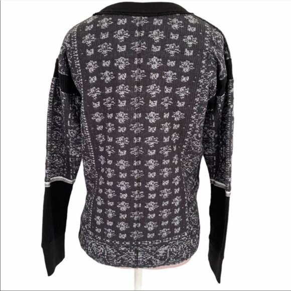 Free People We the Free Printed Sweater Size XS NWT - Picture 5 of 9